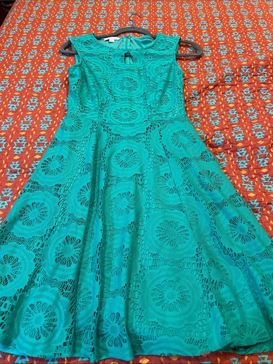 London Style Dresses & Skirts - London Style Teal Crochet Midi Dress